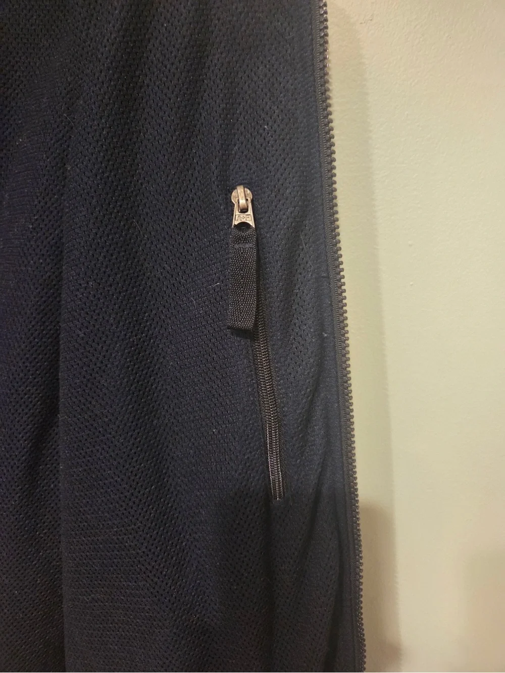 Abercrombie Men's Navy Zip-Up Vest